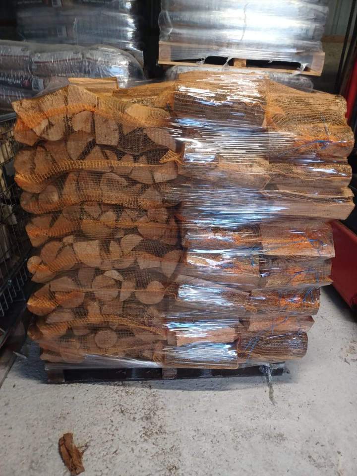 Livraison rapide de bois de chauffage